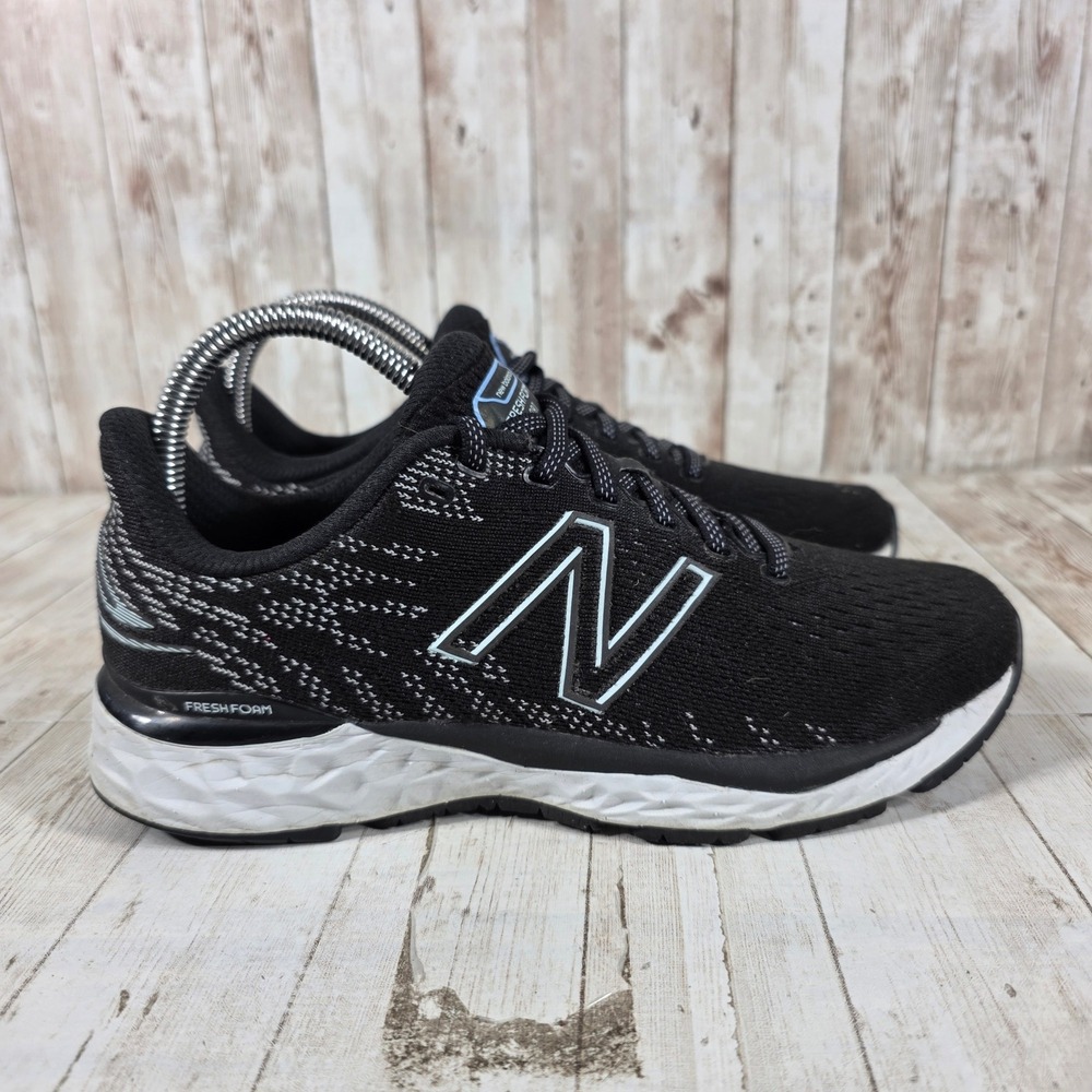 New Balance Fresh Foam 880v11‎ Womens Running Shoes Black White W880E11 Size 8